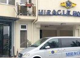 ミラクル ホテル 写真