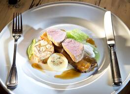 ダス アロイス 写真