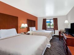 デイズ イン バイ ウィンダム ダイアーズバーグ 写真