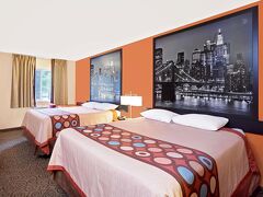 スーパー 8 バイ ウィンダム シロアム スプリングス 写真