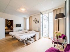 ホテル ラ レジャンドゥ 写真