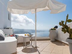 ネフェリ ホームズ - 大人専用 写真