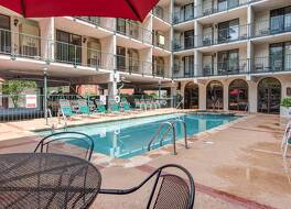 オーク スクエア レンタルズ 写真