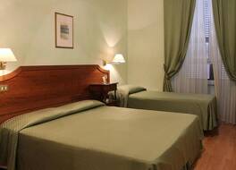 ホテル フィオーリ 写真