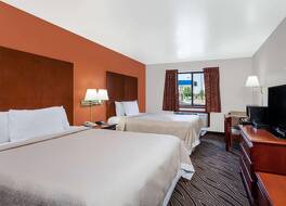 デイズ イン バイ ウィンダム ダイアーズバーグ 写真