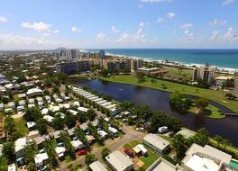 アレックス ビーチ キャビンズ 写真