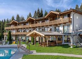 ホテル レームヴィルト 写真