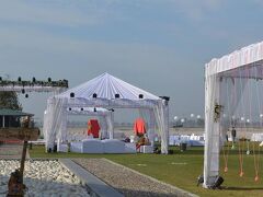 アマトラ バイ ザ ガンジス 写真