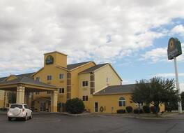 ラ キンタ イン & スイーツ バイ ウィンダム ペルー スターブド ロック ステート パーク