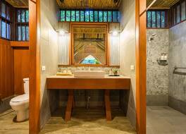 ヒントック リバー キャンプ アット ヘル ファイア パス ホテル 写真