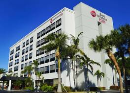GLO Best Western Ft. Lauderdale-Hollywood Airport Hotel