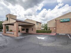 クオリティ イン コロンビア エアポート 写真