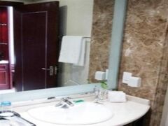 チンタオ フアシ ホテル ジモ 写真