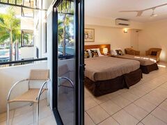 ケアンズ クイーンズ コート 写真