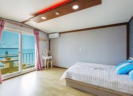 Yeongdeok Blue Pension 写真