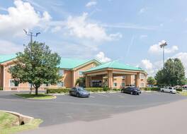 クオリティ イン & スイーツ アルマ - フォートスミス ノースイースト