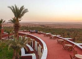 オテル グララ 写真