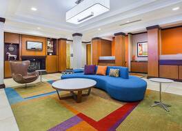 フェアフィールド イン & スイーツ ルイビル イースト 写真