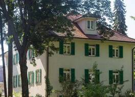 エンサナ ヴィラ トラヤャン 写真