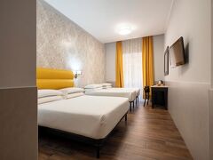 ホテル ヴィルジリオ 写真