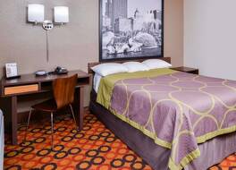 スーパー 8 バイ ウィンダム ロムオービル ボーリングブルック 写真