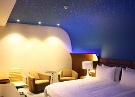 メロディ ホテル 写真