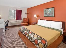 スーパー 8 バイ ウィンダム クリスタル レイク 写真