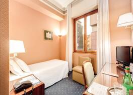 ホテル ブリストル 写真