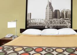 スーパー 8 バイ ウィンダム ナッシュビル ウエスト 写真