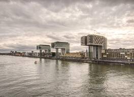 ホリデイ イン エクスプレス ケルン ミュールハイム バイ IHG 写真