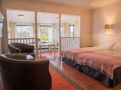 ディナーズ メルルッド 写真