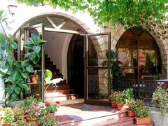 ホテル グルバリ 写真