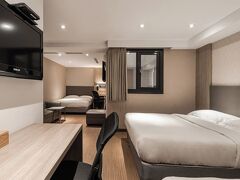 ザ リバーサイド ホテル インターナショナル 写真