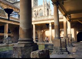 ホリデイ イン エクスプレス バース バイ IHG 写真