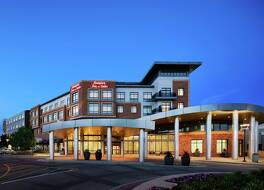 ハンプトン イン ＆ スイーツ シカゴ／マウント プロスペクト