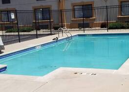 クオリティ イン & スイーツ ブルーミントン ユニバーシティ エリア 写真