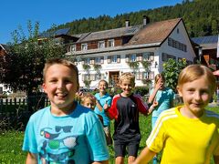 ディー ゾニゲン ホテル ウンド ファミリエンシュパス 写真