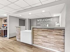 ハンプトン イン シカゴ ナパービル ニア NIU カンファレンス センター 写真