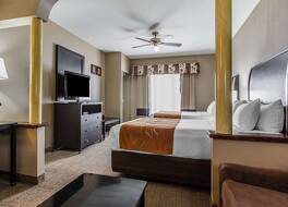 ベイモント イン アンド スイーツ ベーカーズフィールド 写真