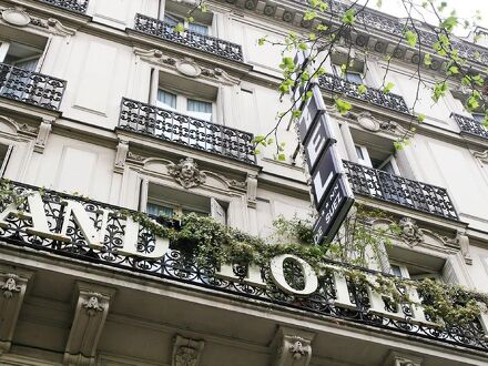 ホテル ド スエズ 写真