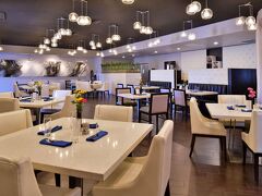 クラリオン イン&スイーツ アクロス フロム ユニバーサル オーランド リゾート 写真