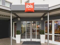 イビス チューリッヒ メッセ エアポート ホテル 写真