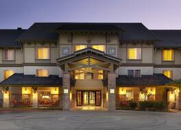 Larkspur Landing Hillsboro - An All-Suite Hotel