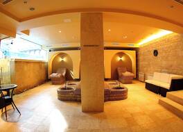 Radina's Way Hotel 写真