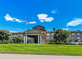 カントリー イン & スイーツ バイ ラディソン エリザベスタウン ケンタッキー 写真