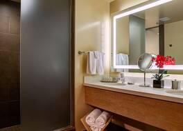 イン アット ザ フィフス 写真