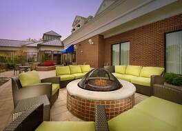 ヒルトン ガーデンイン インディアナポリス ノースウェスト 写真