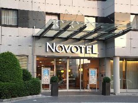 Novotel Duesseldorf City West Seestern 写真