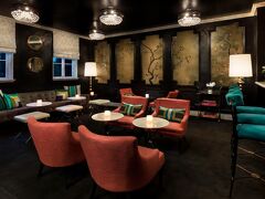 メゾン 140 ビバリーヒルズ 写真