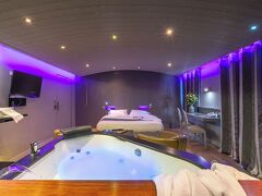 Elegance Suites Hotel 写真